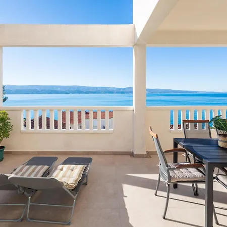 Blue Horizon Apartment Omis
